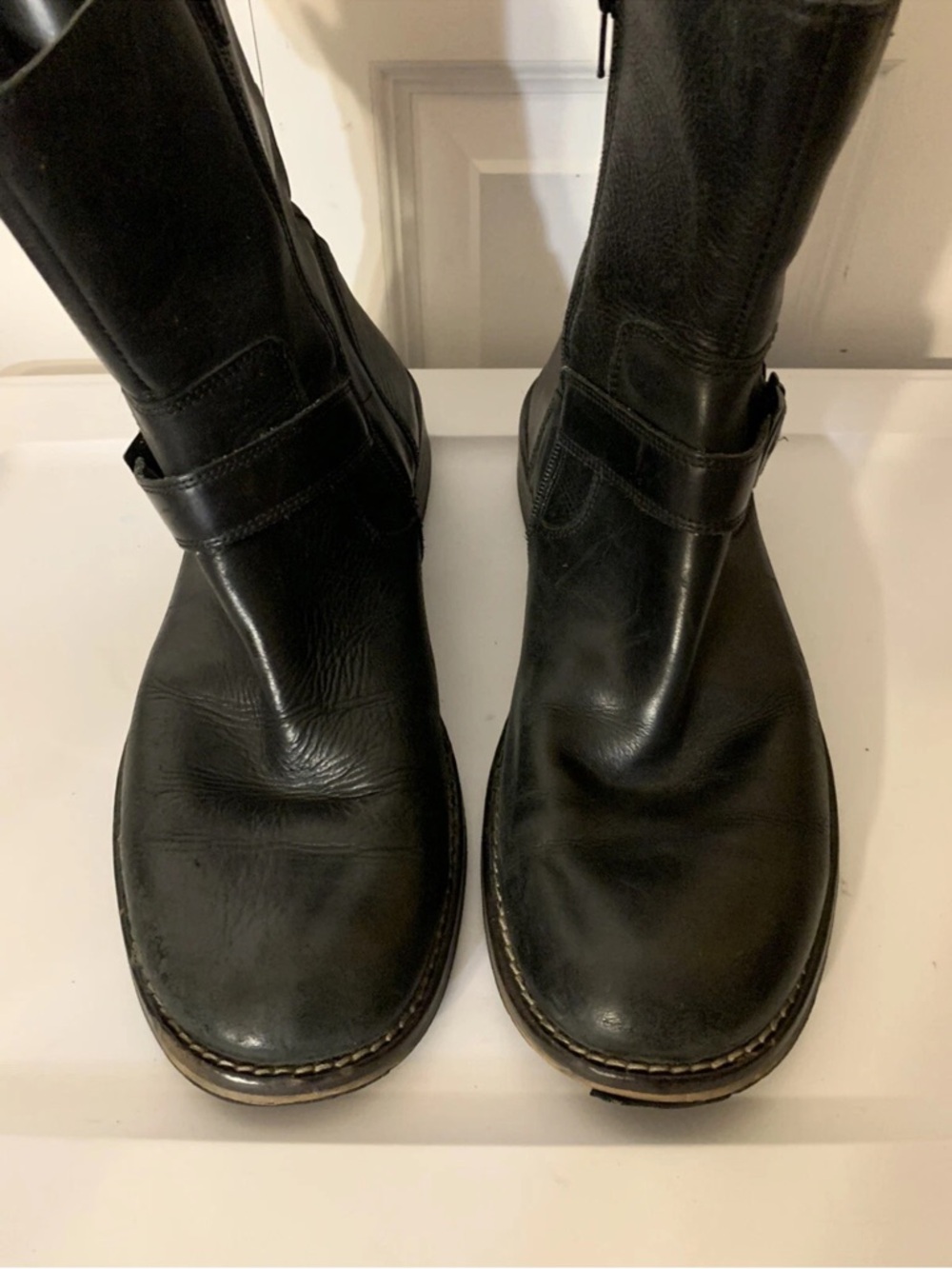 Red Tape Men's Sz 10.5 Salisbury Buckle Black Leather Side Zip Ankle Biker Boots - Picture 4 of 9